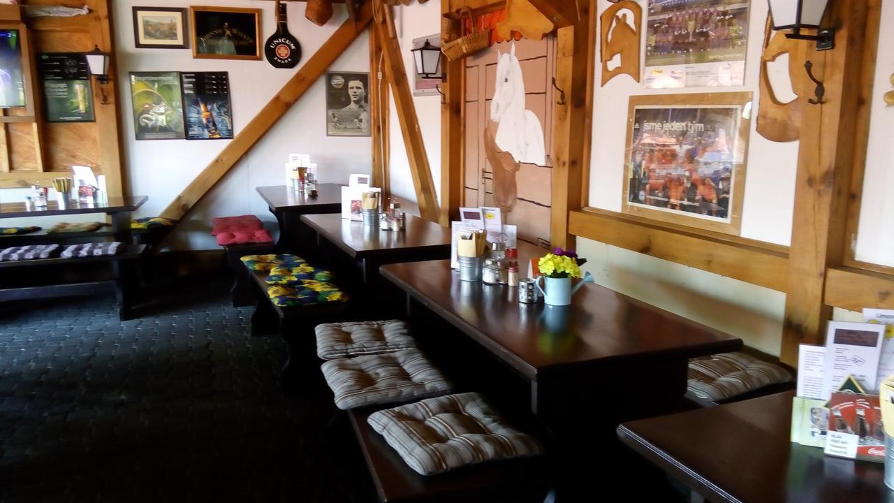 Feherlo Vendeghaz & Restaurant Buk Exterior photo